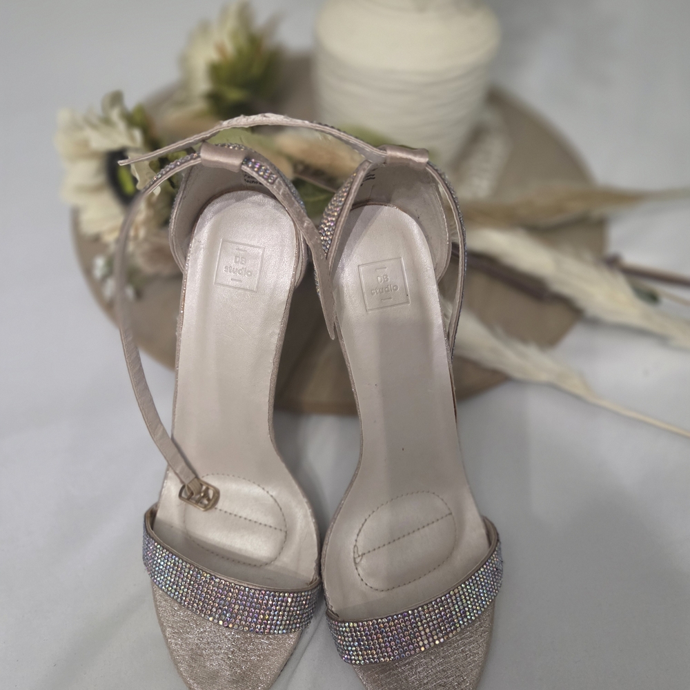 Studio Women's Shimmering Strappy Heels